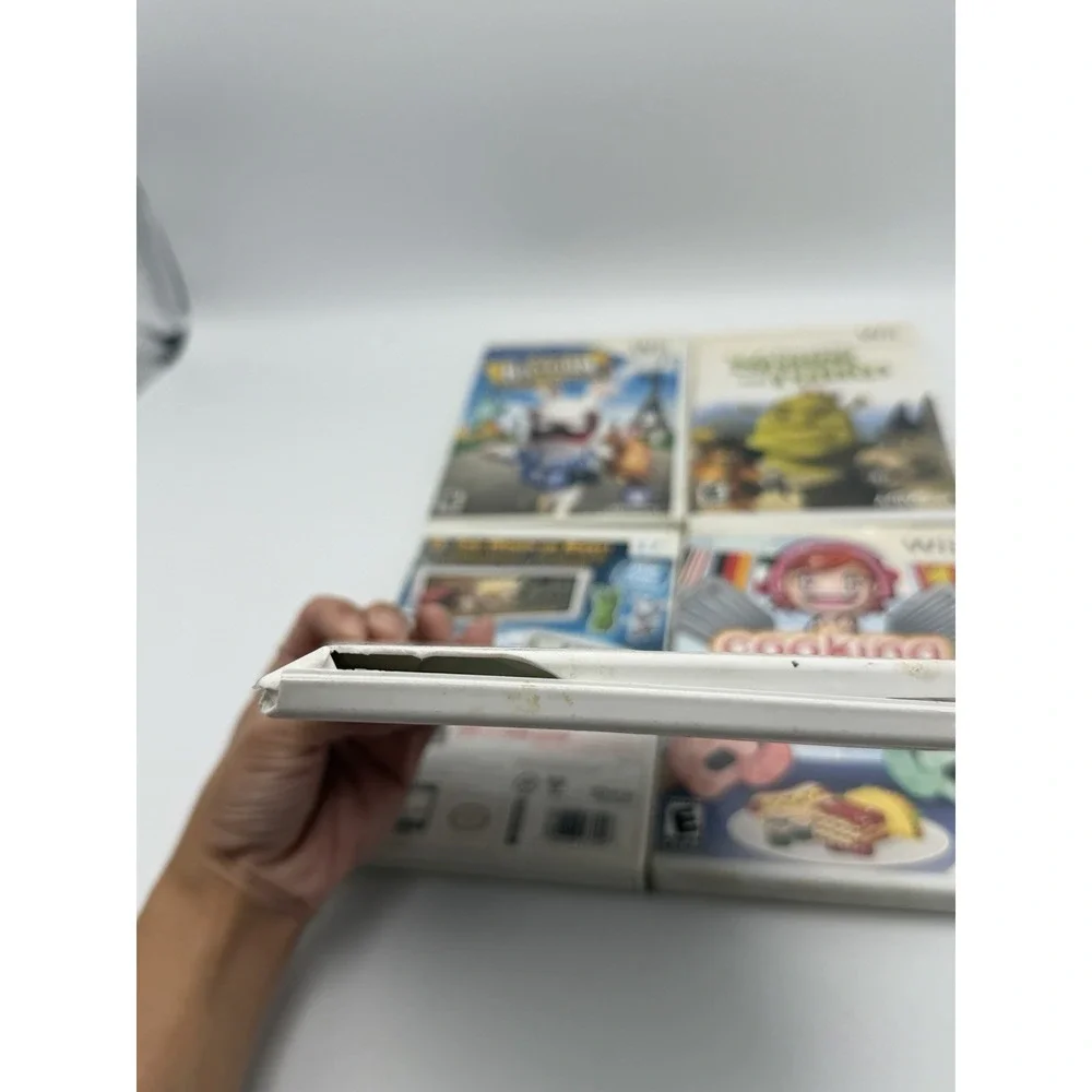 Nintendo Wii 5 Game Lot Family Game Night Cooking Mama Rabbids Shrek _ READ